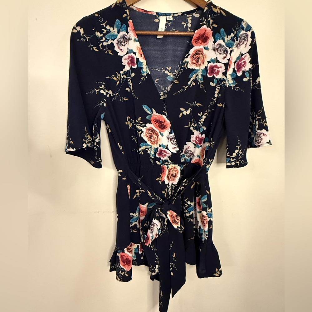 Primi cottage chic colorful floral romper V neck SZ SM
